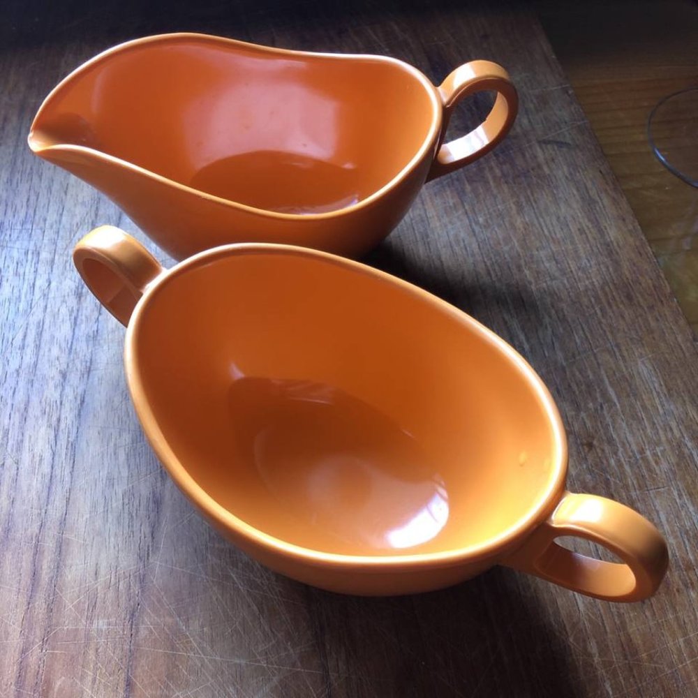 Vintage Melamine Set of Two Gravy Boat  Sauce Bowl With Handle
